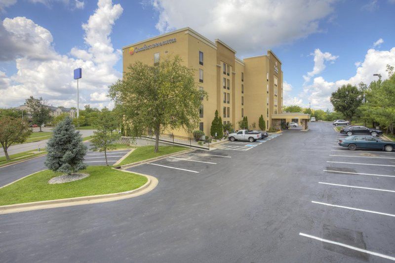Comfort Inn & Suites Lexington Exterior photo